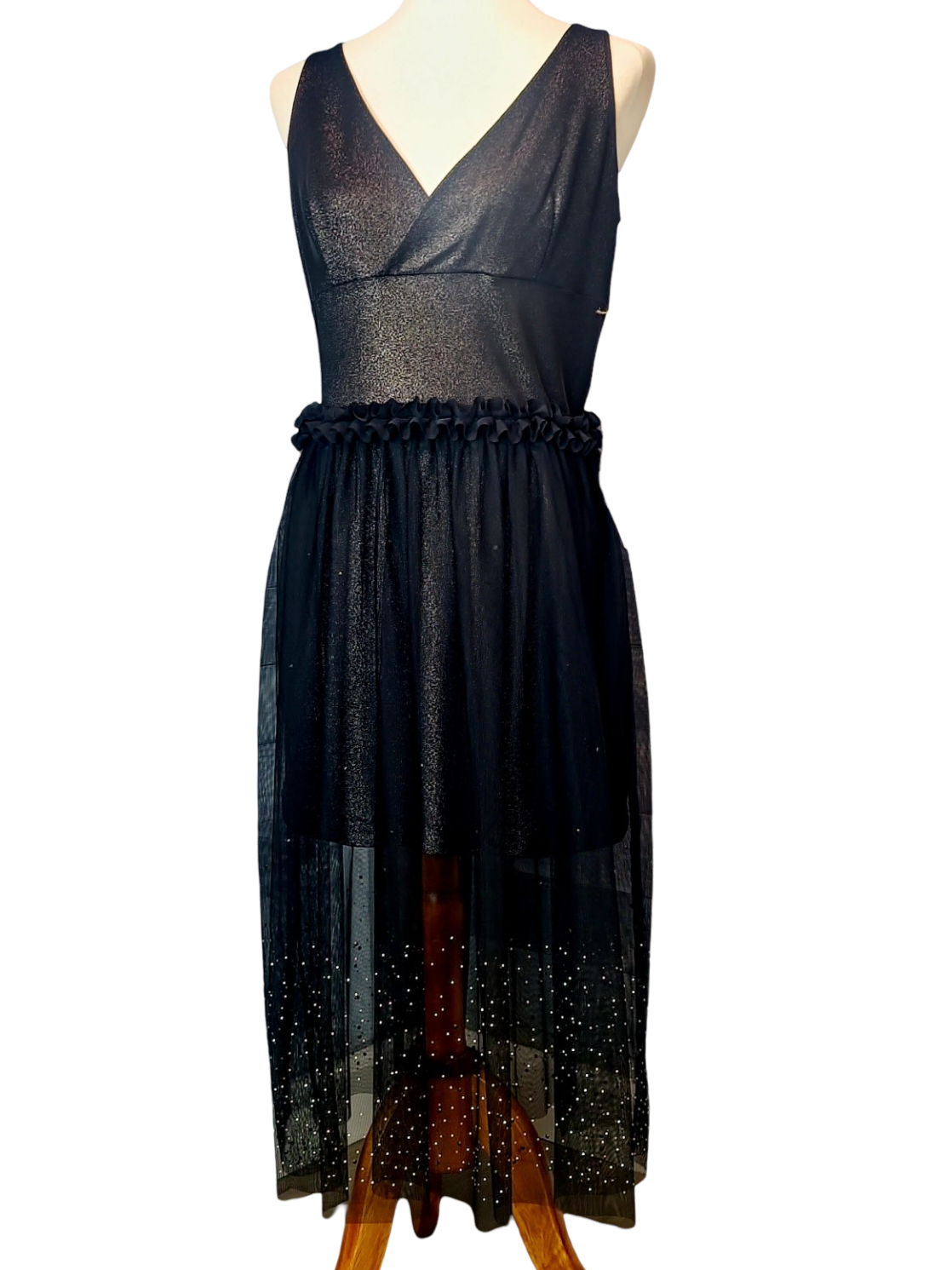 Fabulously and Stretchy Dress. Take your life to the max!!! Be environmentally conscious. This Sexy and stretchy dress is the max. We added mesh fabric with beautiful beads details to create volume and leg coverage. Very feminine...