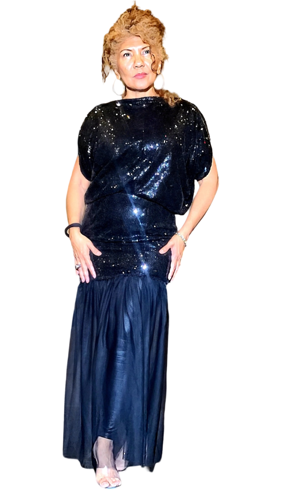 Beautiful Universe. Changing the way we shop. It's all about redesigning to fit todays demaning styles. Ethically made fashion. So, cross the line from So-So to spectacular with this stunning two-piece set. Effortless, with sequins and an elegant...