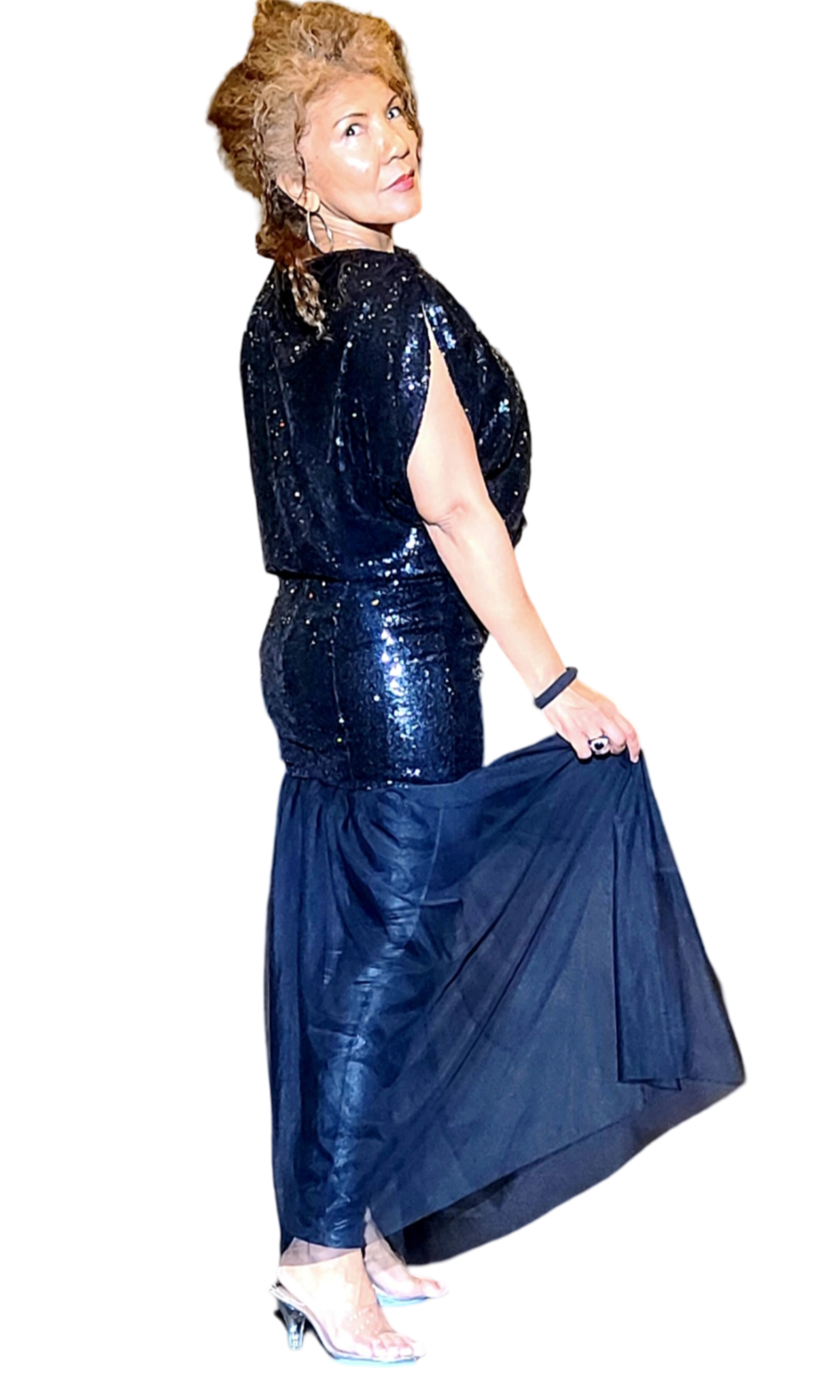 Beautiful Universe. Changing the way we shop. It's all about redesigning to fit todays demaning styles. Ethically made fashion. So, cross the line from So-So to spectacular with this stunning two-piece set. Effortless, with sequins and an elegant...