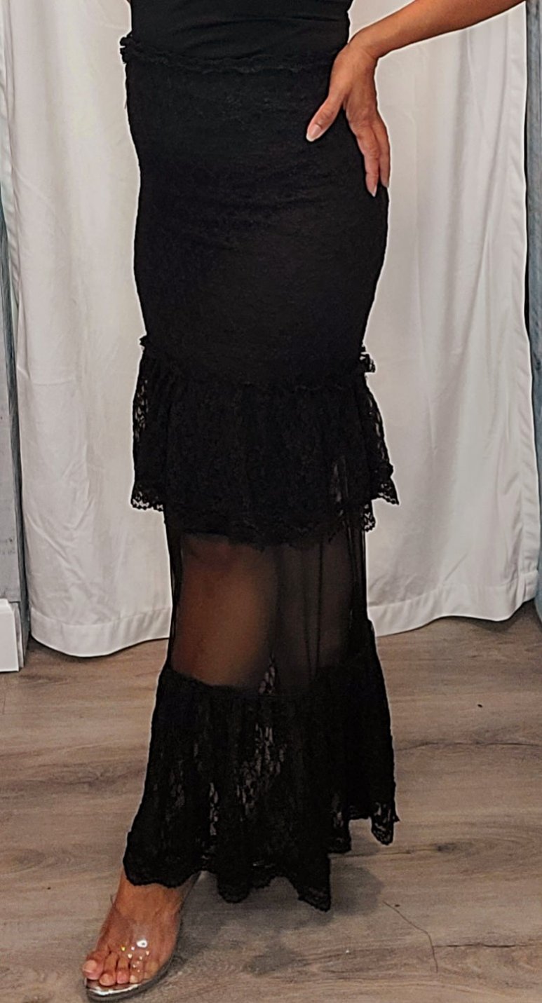 4Black Strechy Long Skirt