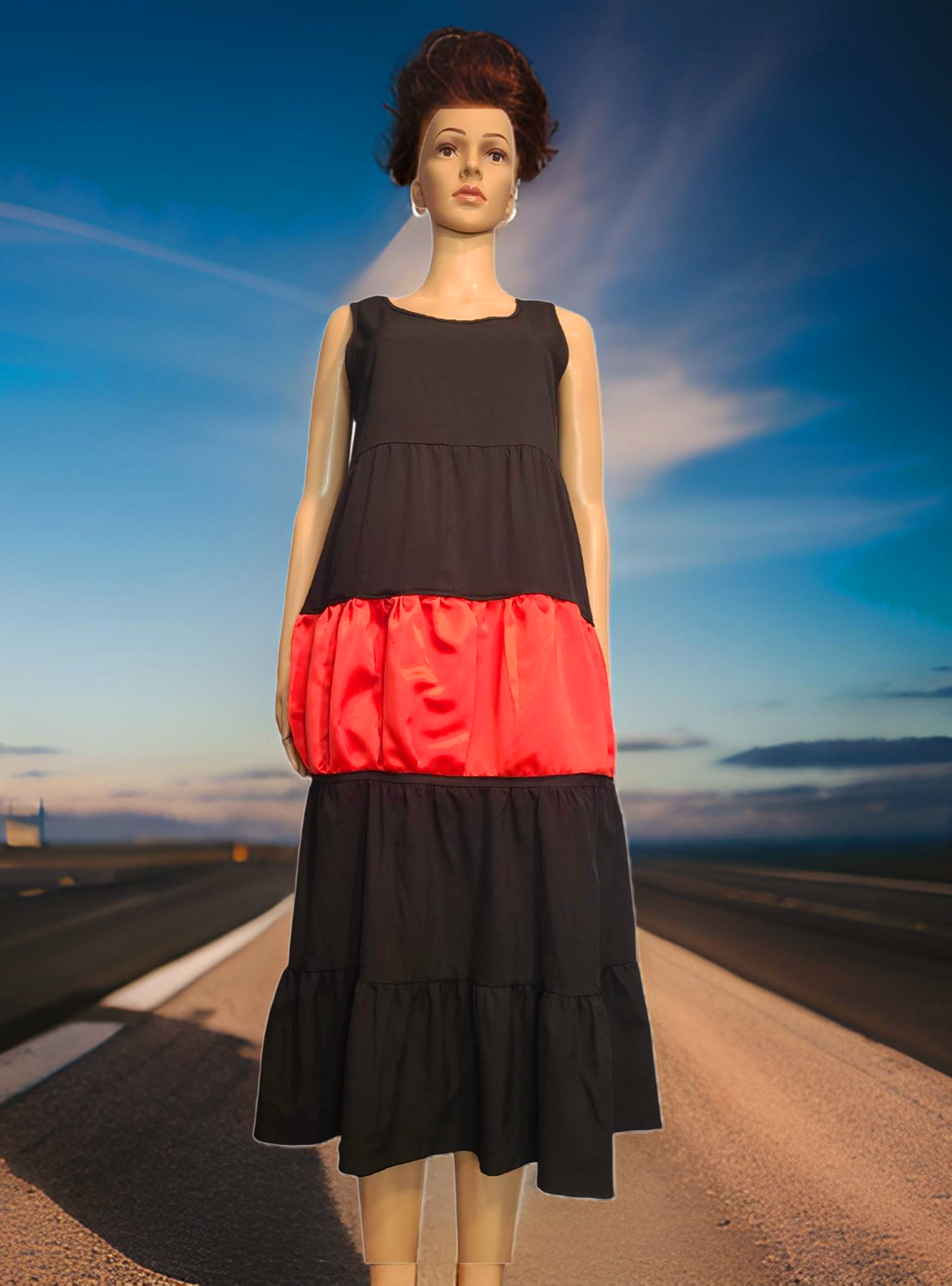 Buy Fashion with Legitimate value. One of the biggest challenges of fashion is re-design what already exists. Eliminate the problem of clothing in the landfill