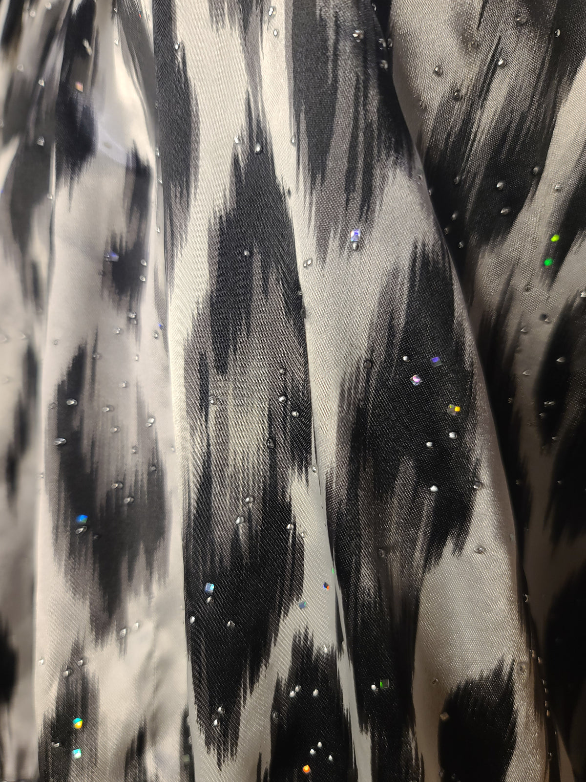 Women’s Strapless Tube Top M Abstract Black White Gray Beaded Sequin Pullover